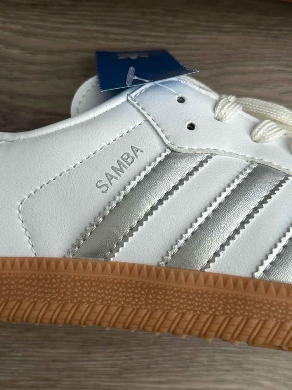 Adidas Samba OG Sneaker in Cloud White, Silver Metallic & Gray One JL2725 - Picture 10 of 16